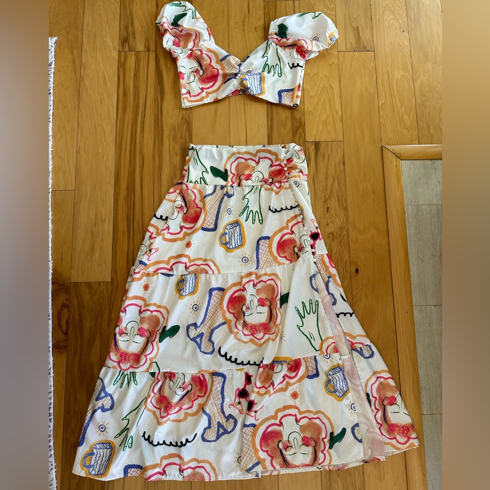 Tropical & Festive  2-Piece Skirt Set  NWOT size L - Picture 2 of 12